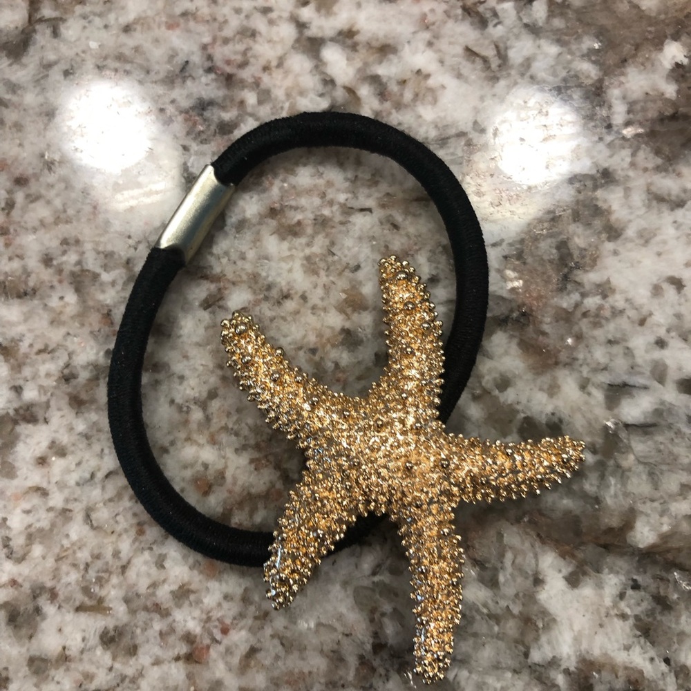 Gold Starfish Hair Tie